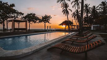 Coco Surf Tropical Village