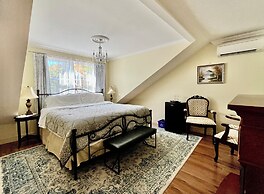 Belle View Manor Inn