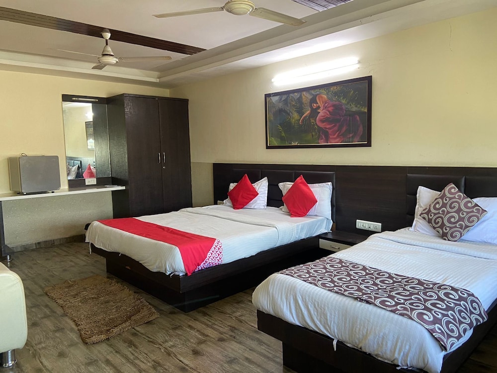 Hotel Sadbhav