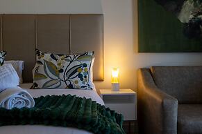 Ellipse Executive Apartments
