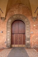 Santo Stefano 13 - Quadrilocale Elegante