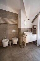 Santo Stefano 13 - Quadrilocale Elegante