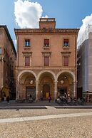 Santo Stefano 13 - Quadrilocale Elegante
