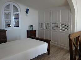 Captain John Traditional Houses - Adults Only