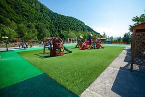 Narin Qala resort