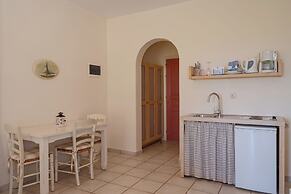 Aeolos Hotel