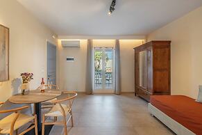 Aeolos Hotel