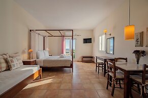 Aeolos Hotel