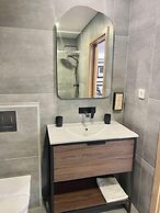 Pontinha Exclusive House