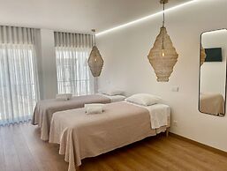 Pontinha Exclusive House