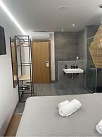 Pontinha Exclusive House