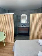 Pontinha Exclusive House