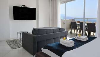 YalaRent mountainside luxury properties with Private Pool