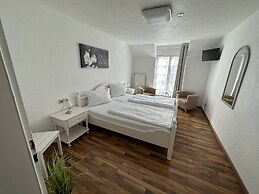 Hotel Ursula Garni