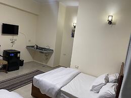 Sneferu Hotel