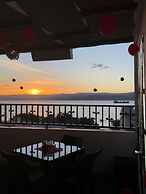 Holiday Season Hotel