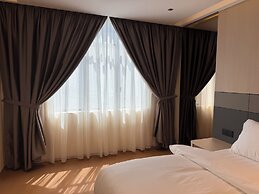 All In Hotel