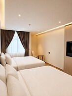 All In Hotel