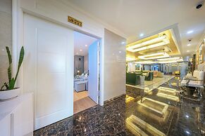 ST Hotel Wattay Airport