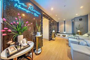ST Hotel Wattay Airport