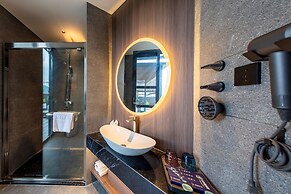 Kardon Hotel.Stars