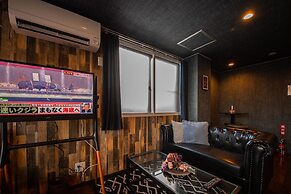 SILK COURT 202
