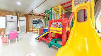 Ganhwa Badabae Beomseon Kids Pension