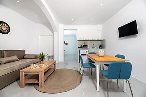 AERENIA SUITES