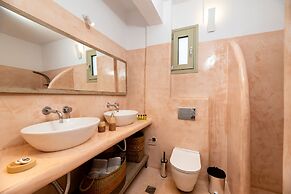 AERENIA SUITES