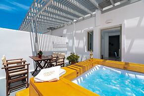 AERENIA SUITES
