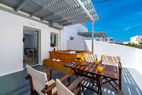 AERENIA SUITES
