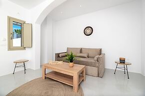 AERENIA SUITES