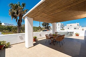 AERENIA SUITES