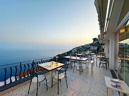Albergo Dipinto Bacco Furore