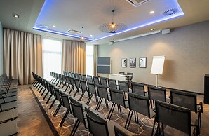 Leonardo Royal Hotel Cologne Bonn Airport