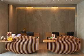 In Joy Hotel