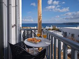 Ariti Seaside Residence