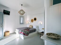 Ariti Seaside Residence