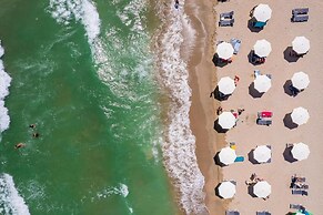 Epico Seafront & Garden Apartments