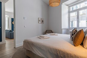 Ando Living - Abrantes 10 House