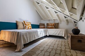 Ando Living - Abrantes 10 House