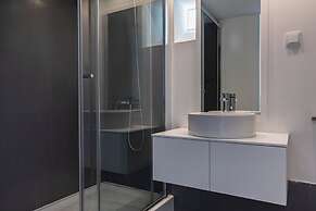 Ando Living - Abrantes 10 House