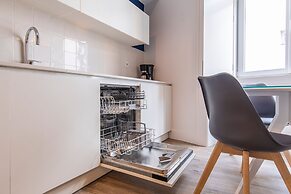 Ando Living - Abrantes 10 House