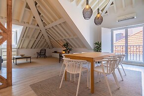 Ando Living - Abrantes 10 House