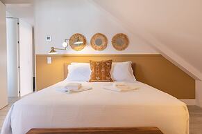 Ando Living - Abrantes 10 House