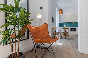 Ando Living - Abrantes 10 House