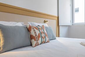 Ando Living - Abrantes 10 House