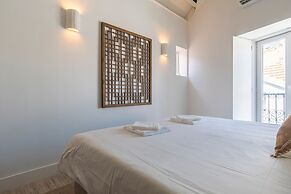 Ando Living - Abrantes 10 House