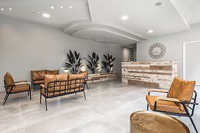 HOTEL COLA FRONTEMARE