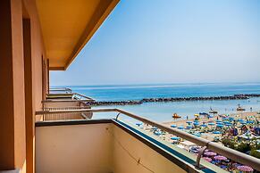 HOTEL COLA FRONTEMARE